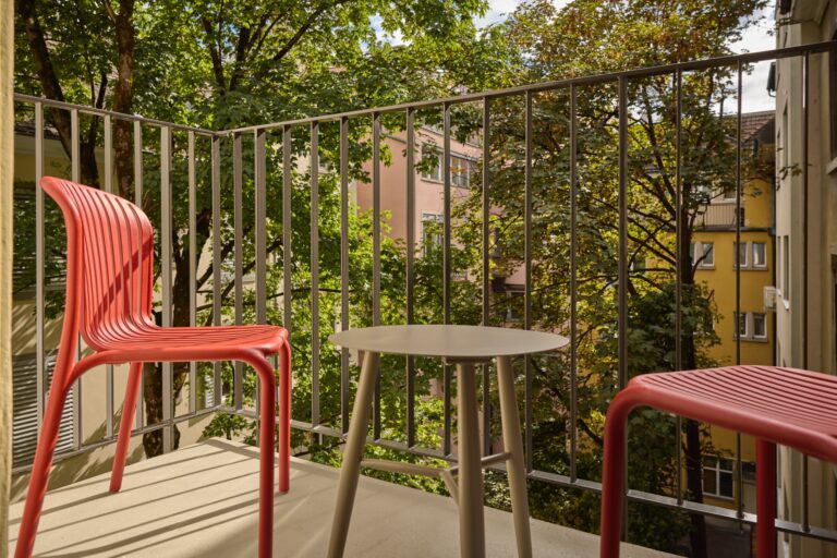 Stay Sunday Balcon V2